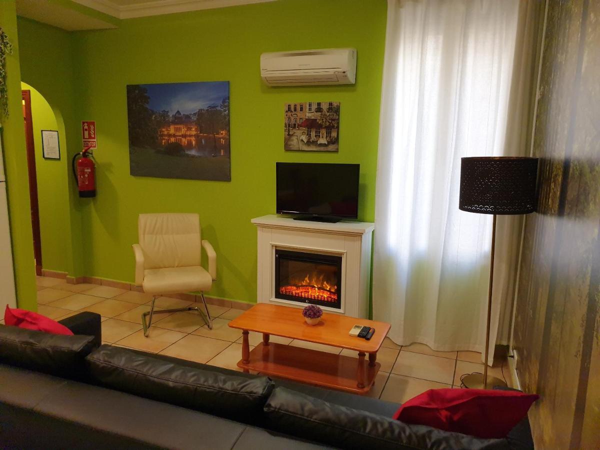 Apartamentos Dana Мадрид Экстерьер фото