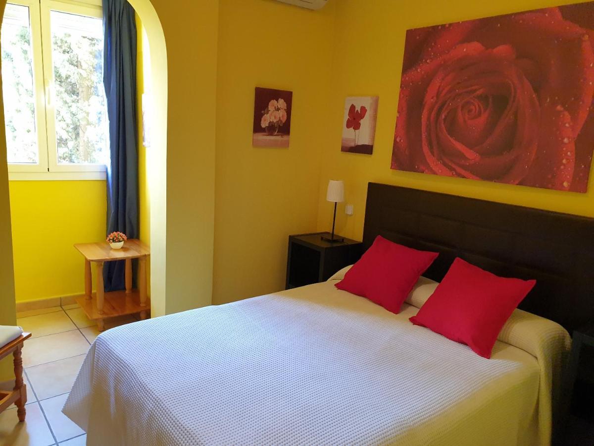 Apartamentos Dana Мадрид Экстерьер фото