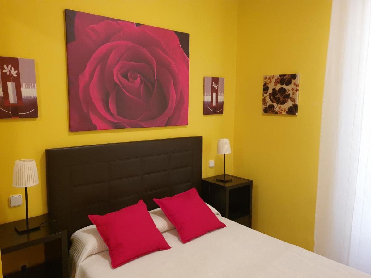 Apartamentos Dana Мадрид Экстерьер фото