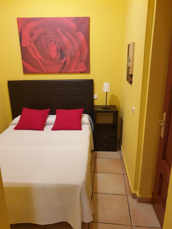 Apartamentos Dana Мадрид Экстерьер фото